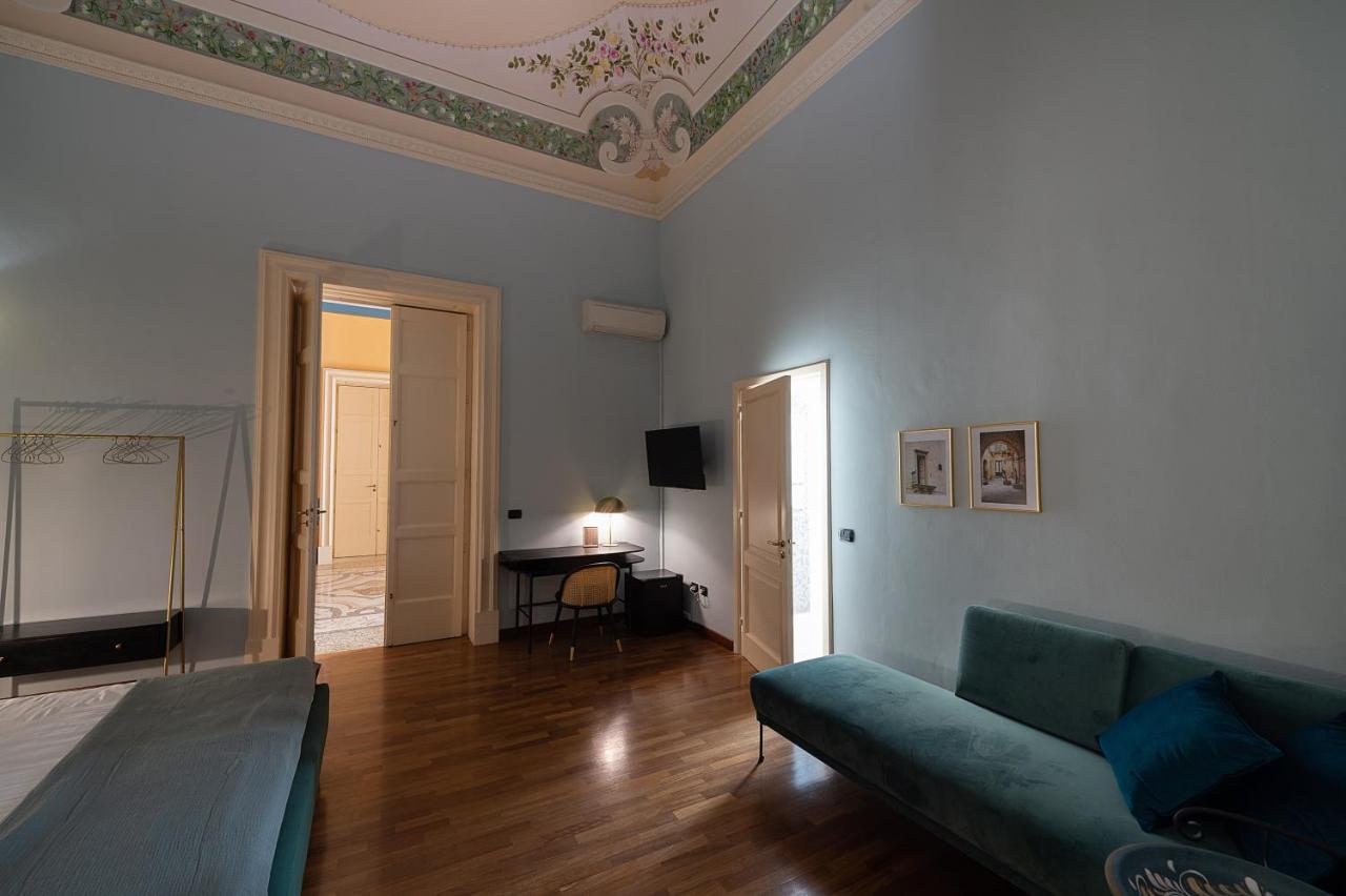 Bed and Breakfast Palazzo Francesco Grassi Aradeo Экстерьер фото