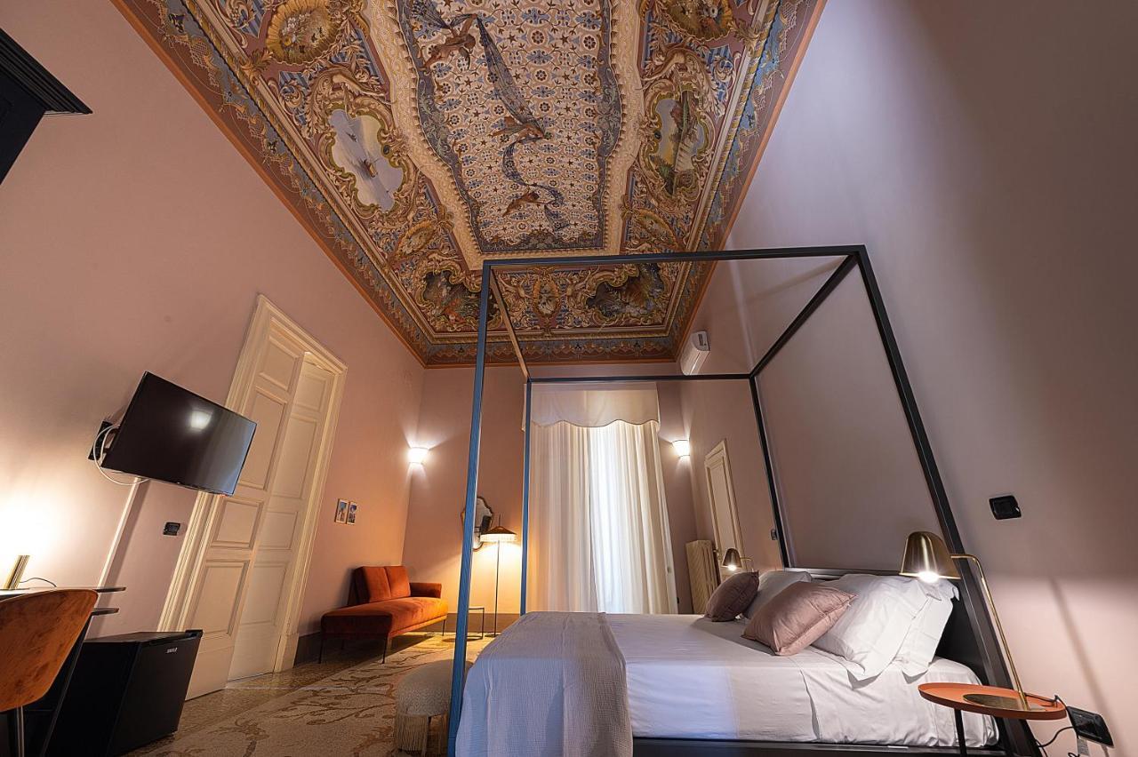 Bed and Breakfast Palazzo Francesco Grassi Aradeo Экстерьер фото
