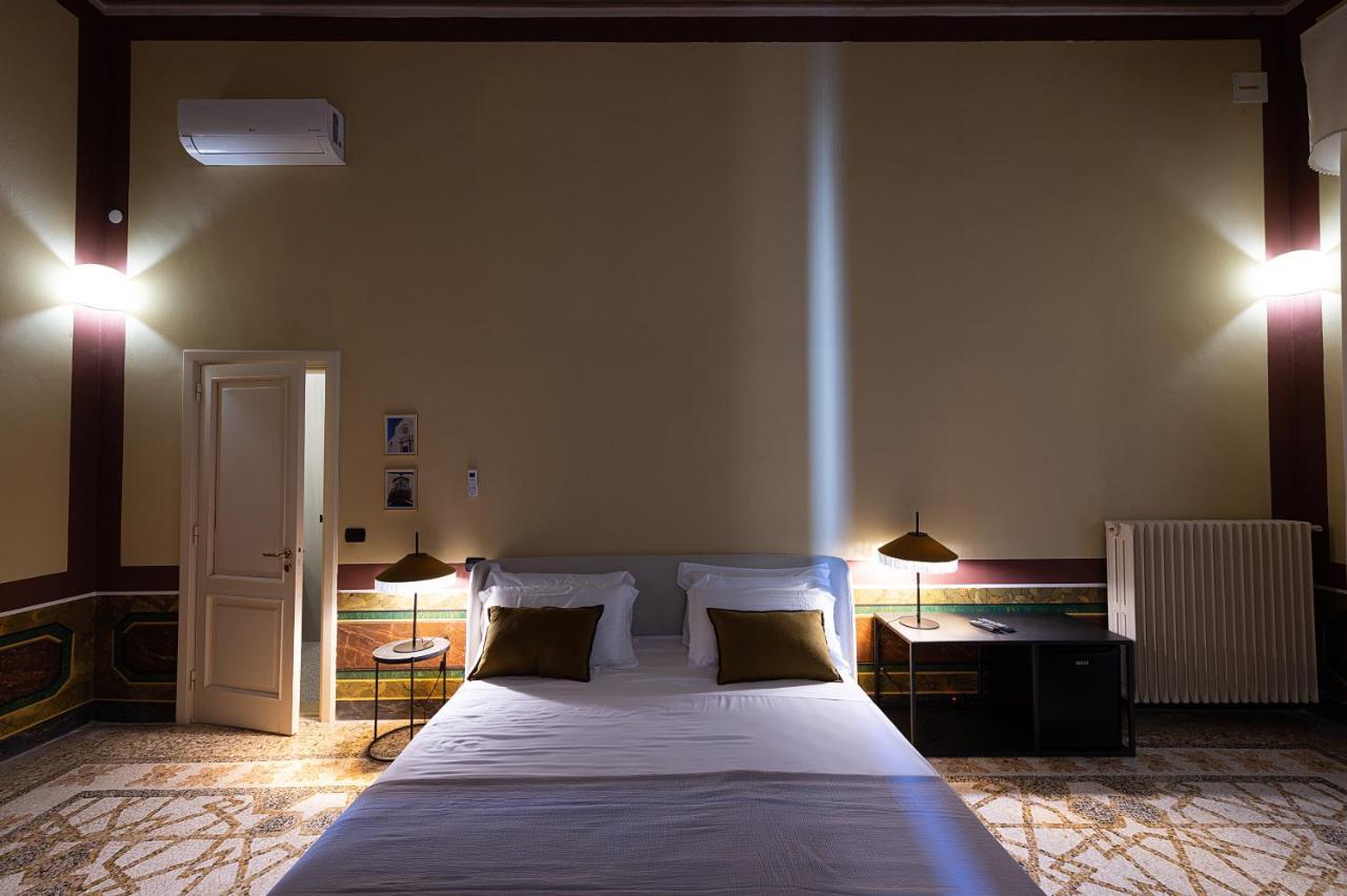 Bed and Breakfast Palazzo Francesco Grassi Aradeo Экстерьер фото