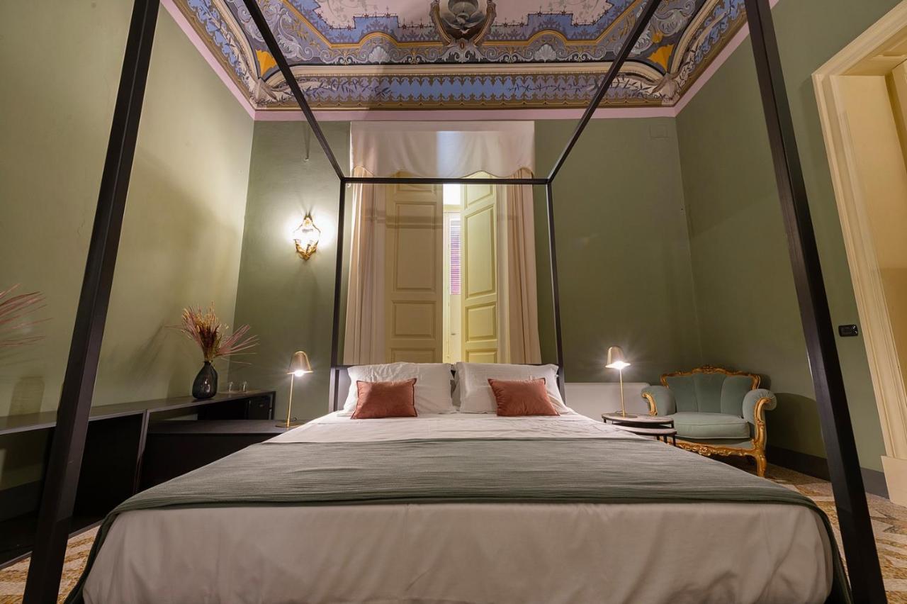 Bed and Breakfast Palazzo Francesco Grassi Aradeo Экстерьер фото
