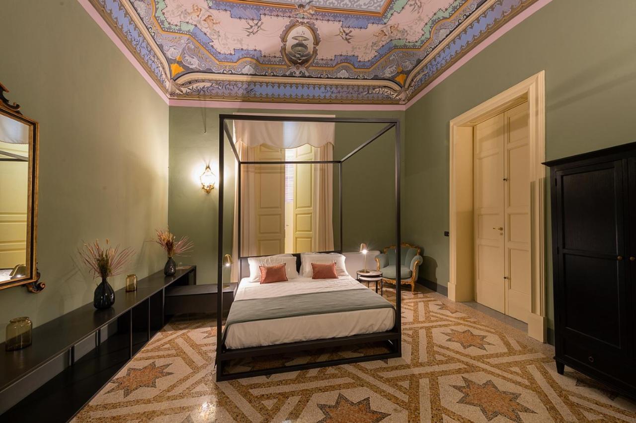 Bed and Breakfast Palazzo Francesco Grassi Aradeo Экстерьер фото